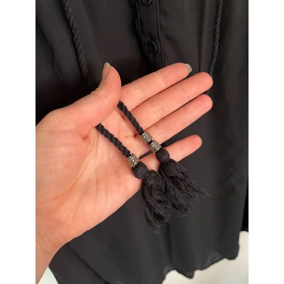 DR2 Roll Tab Long Sleeve Blouse Black Size 2X - Picture 3 of 5